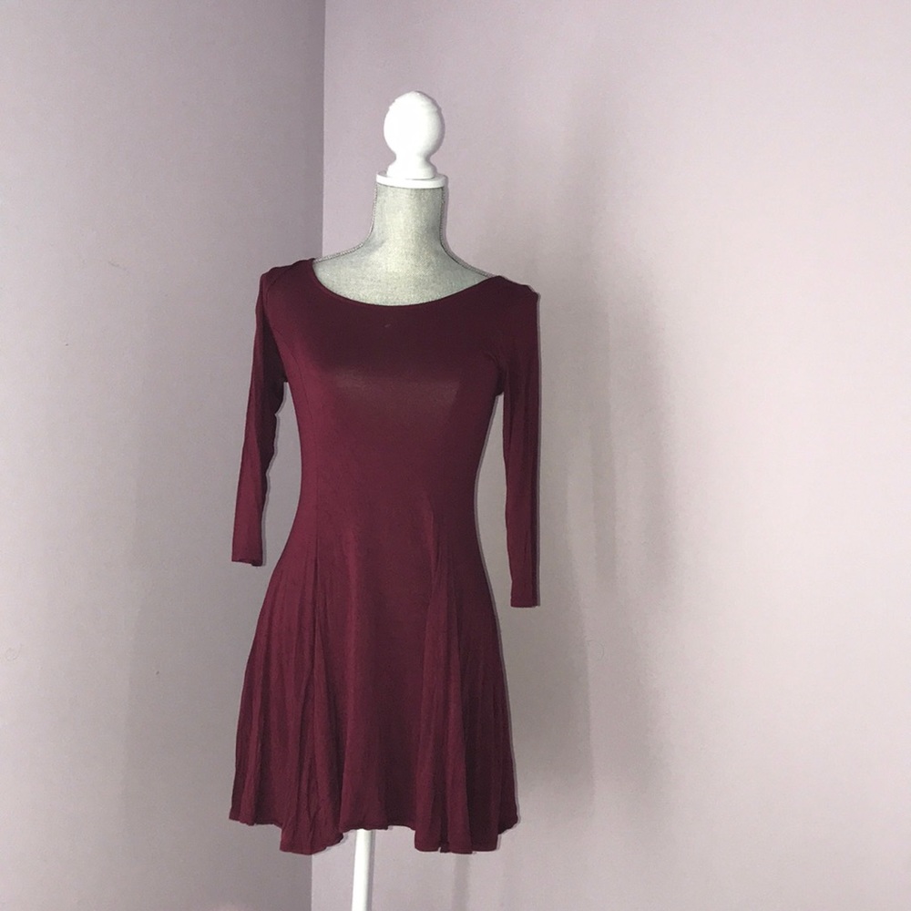 maroon long sleeve dress